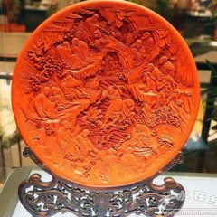 填彩缠枝莲纹罐